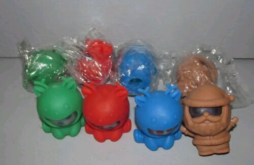 Christmas Stress Balls Toys With Water Beans, Fidget Toys Sensory Toy 8 pcs.