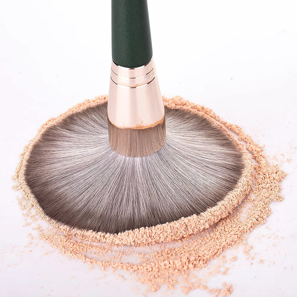 Makeup Brushes With Bag 14PCs Professional Makeup Brush Set，Premium Synthetic Foundation Concealer Powder Blush Eyeshadow Eyebrow Blending Travel Make Up Brushes 