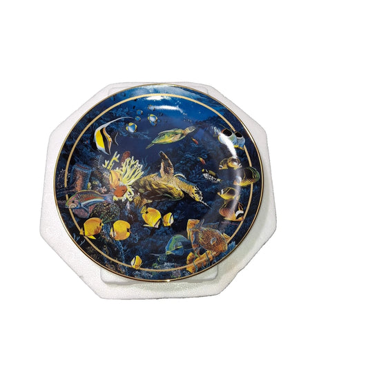 Bradlord Exchange " Crystal Water of Maui"
